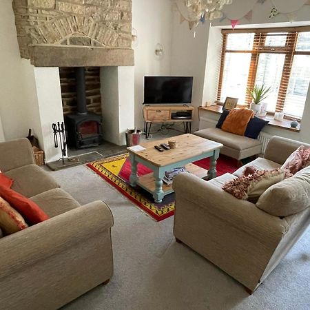 האוורת' Wuthering Cottage - Central, Stylish, Cosy, Comfy מראה חיצוני תמונה