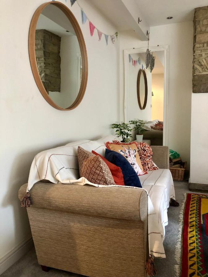 האוורת' Wuthering Cottage - Central, Stylish, Cosy, Comfy מראה חיצוני תמונה