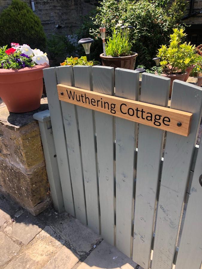 האוורת' Wuthering Cottage - Central, Stylish, Cosy, Comfy מראה חיצוני תמונה